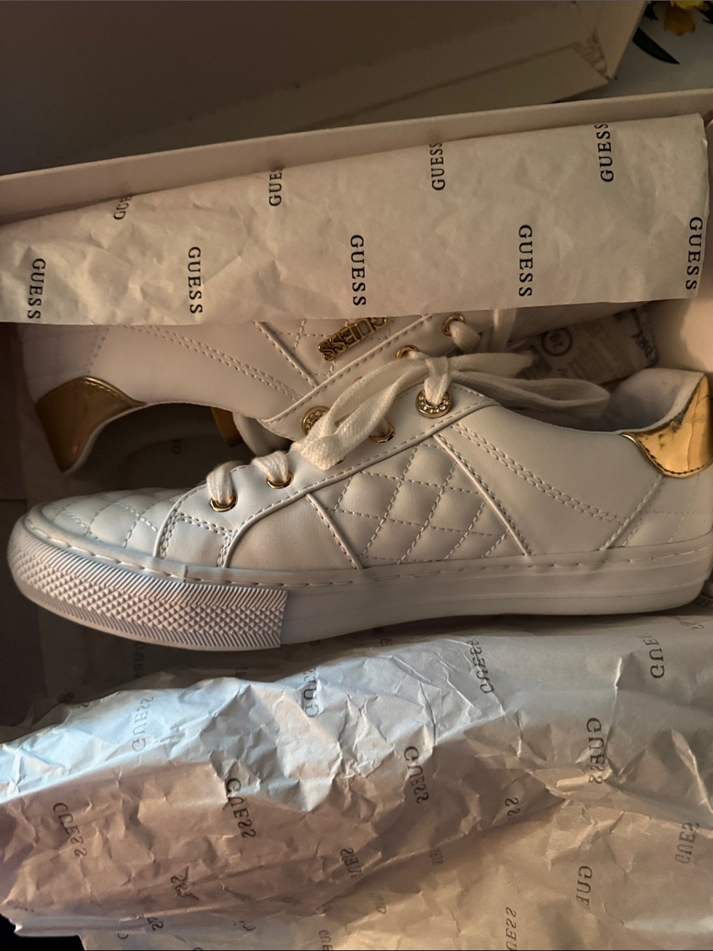 Guess White Quilted Low-Top Sneakers with Gold Heel Detail